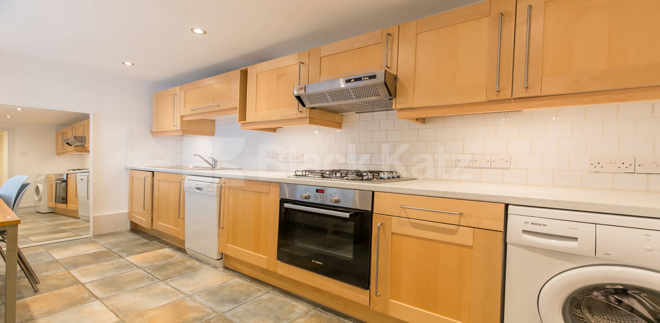 			NEW INSTRUCTION!, 1 Bedroom, 1 bath, 1 reception Flat			 Albert Street, REGENTS PARK / CAMDEN